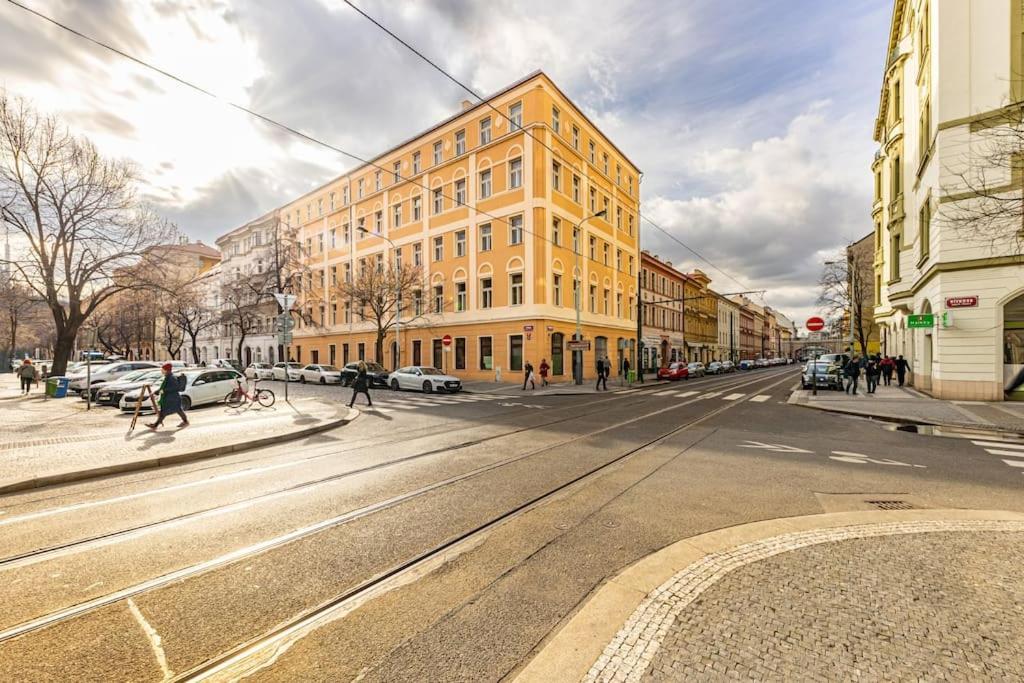 Byt V Blizkosti Centra Прага Екстер'єр фото